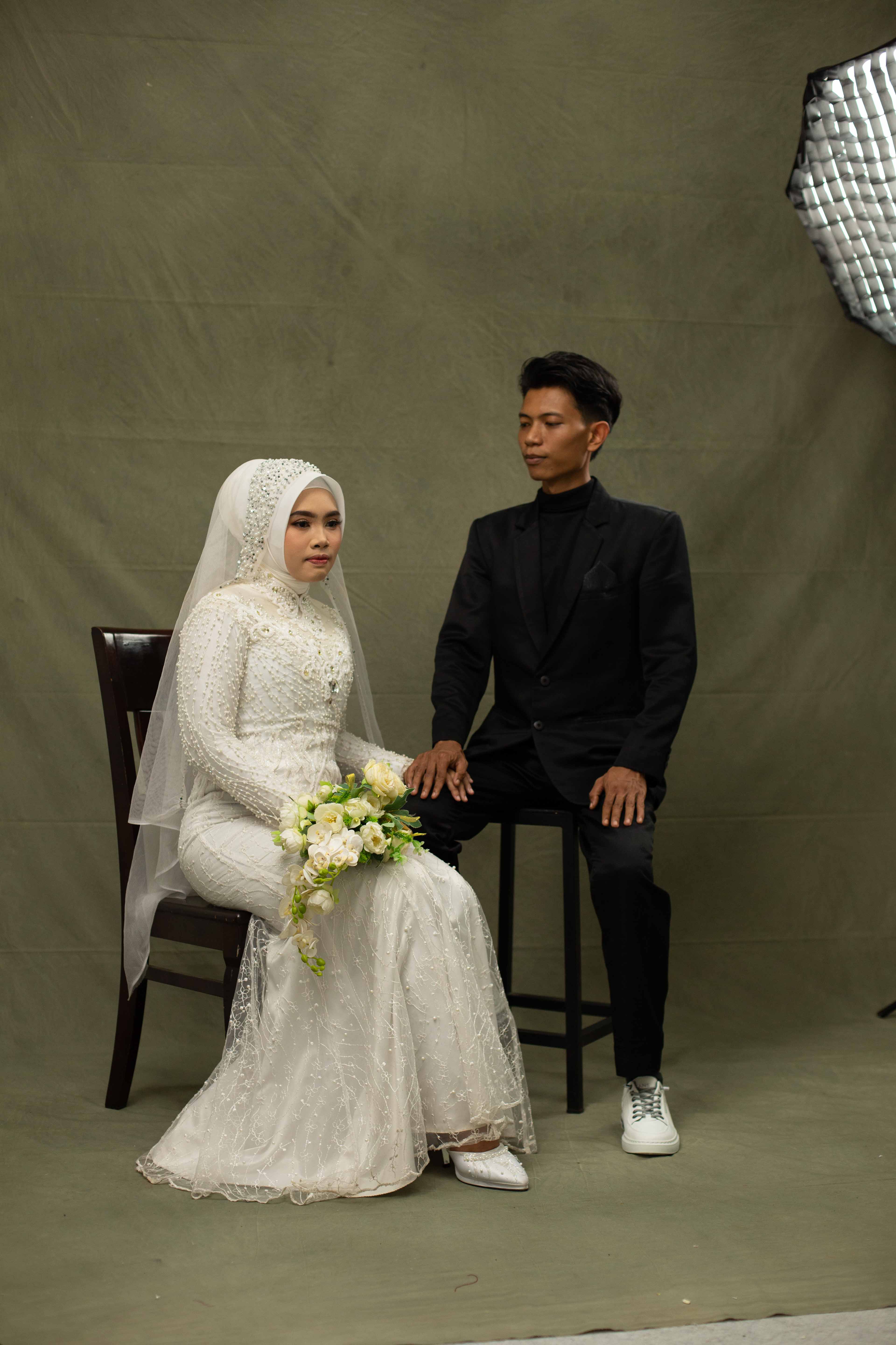 Menjalin Hubungan